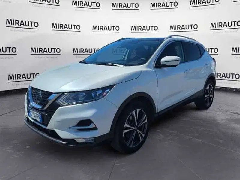 Nissan Qashqai usata a Roma (2)