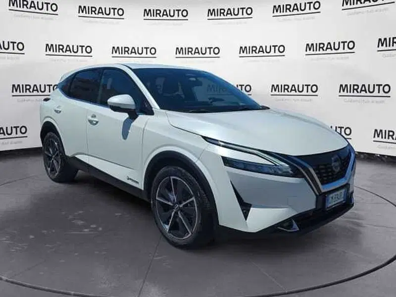 Nissan Qashqai usata a Roma