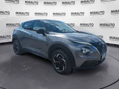 Nissan Juke 1.6 hev N-Connecta del 2024 usata a Roma