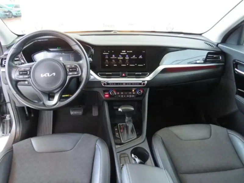 Kia Niro usata a Lodi (14)
