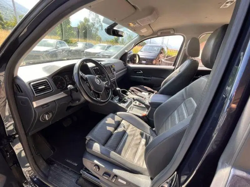 Volkswagen Veicoli Commerciali Amarok usata a Verbano Cusio Ossola (15)