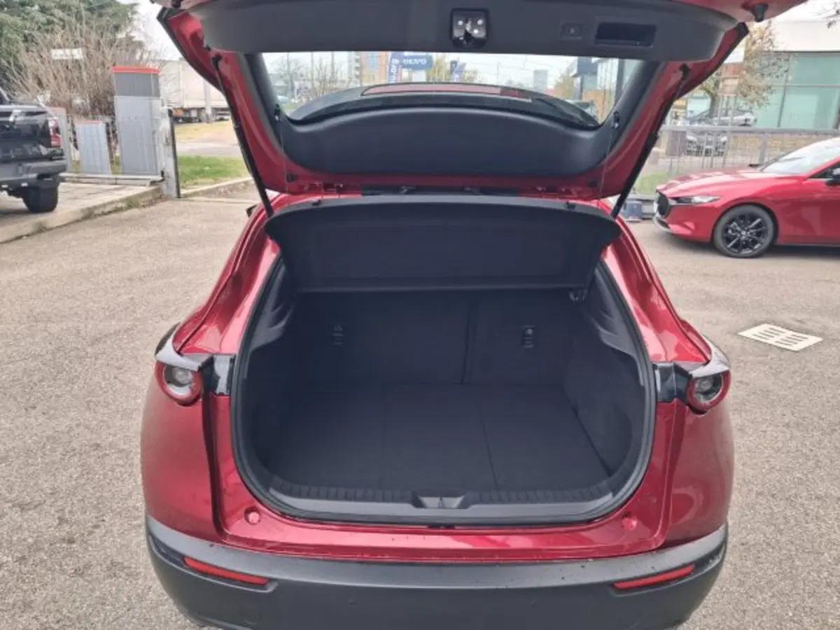 Mazda CX-30 nuova a Bologna (9)