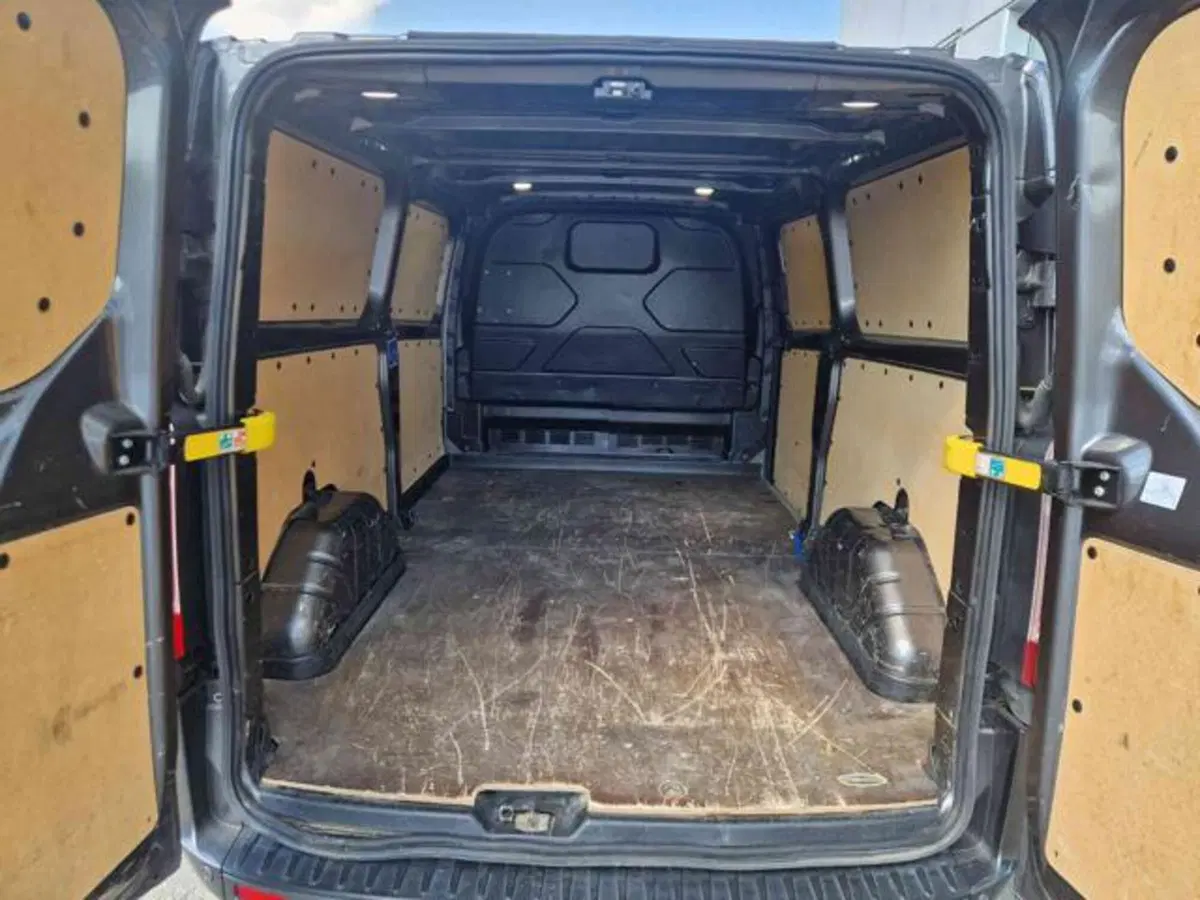 Ford Transit Custom Furgone usata a Bologna (8)