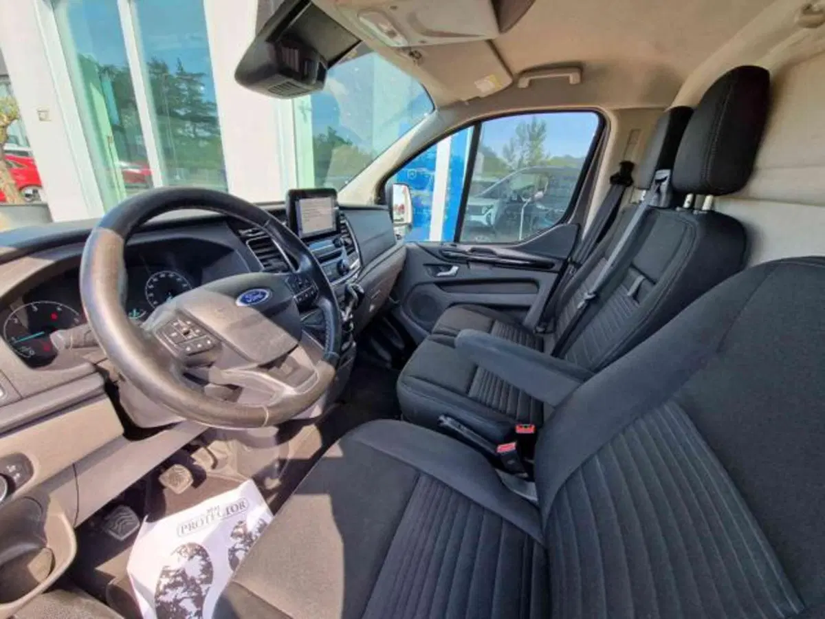 Ford Transit Custom Furgone usata a Bologna (9)