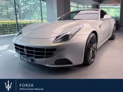 Ferrari FF Coup&eacute; FF DCT del 2011 usata a Venaria Reale