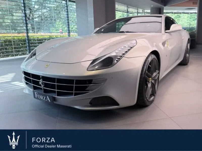 Ferrari FF Coupé usata a Torino