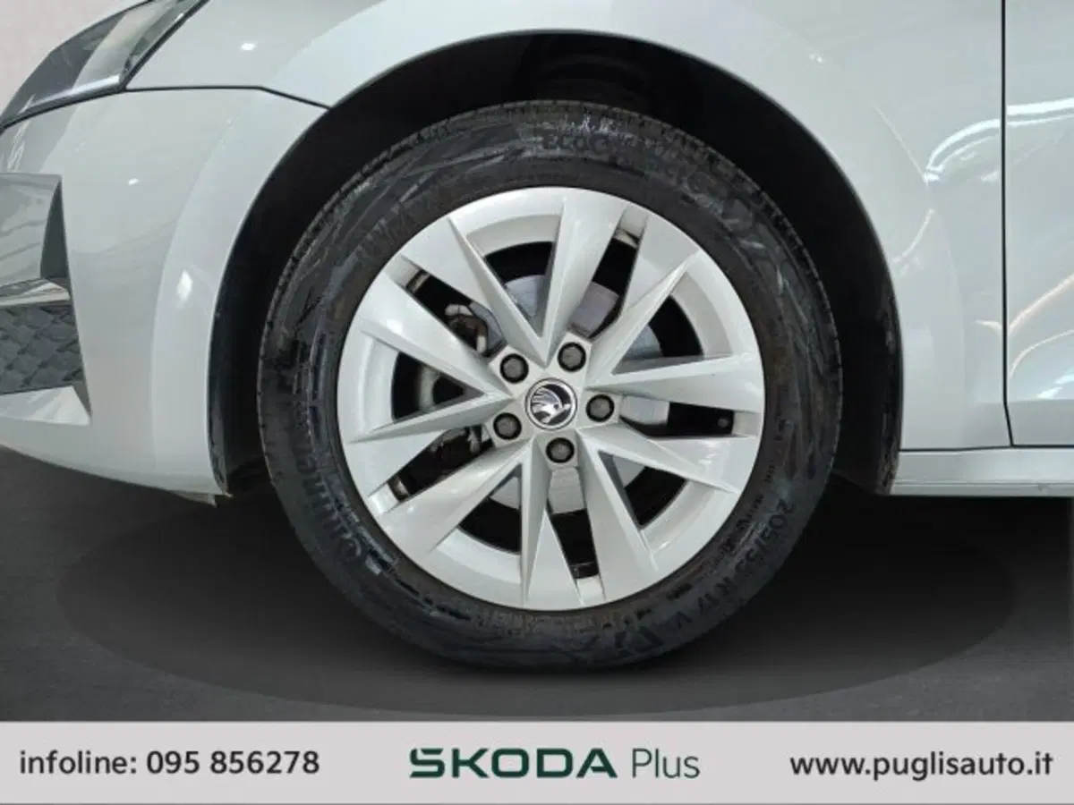 Skoda Octavia Station Wagon usata a Catania (14)