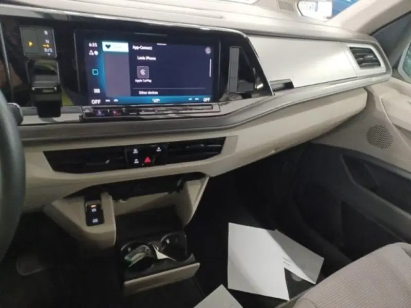 Volkswagen Multivan usata a Catania (12)