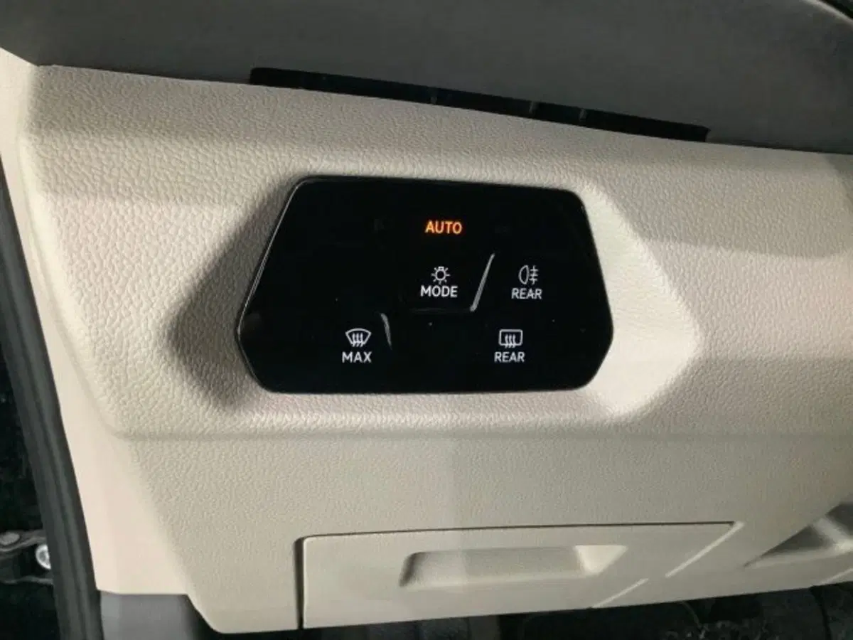 Volkswagen Multivan usata a Catania (20)