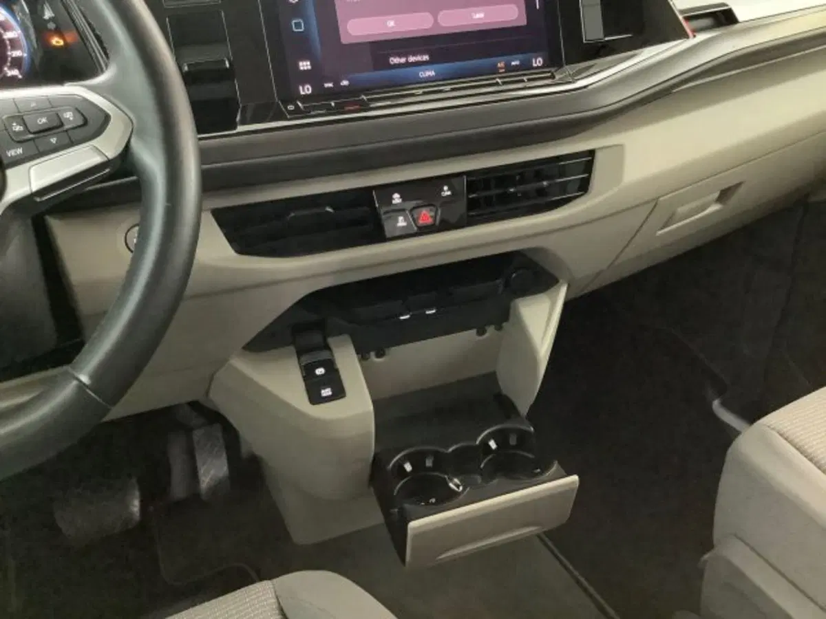Volkswagen Multivan usata a Catania (8)