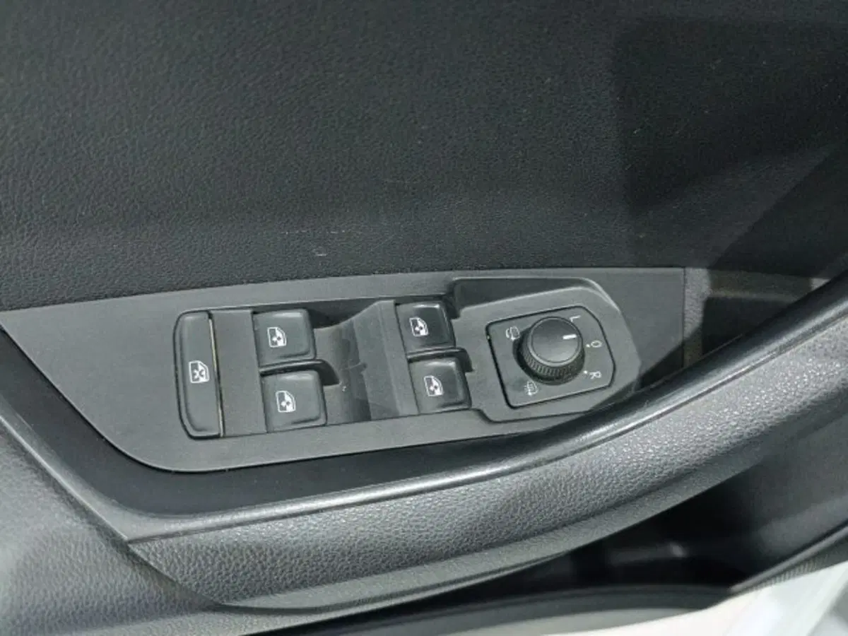 Skoda Karoq usata a Catania (20)
