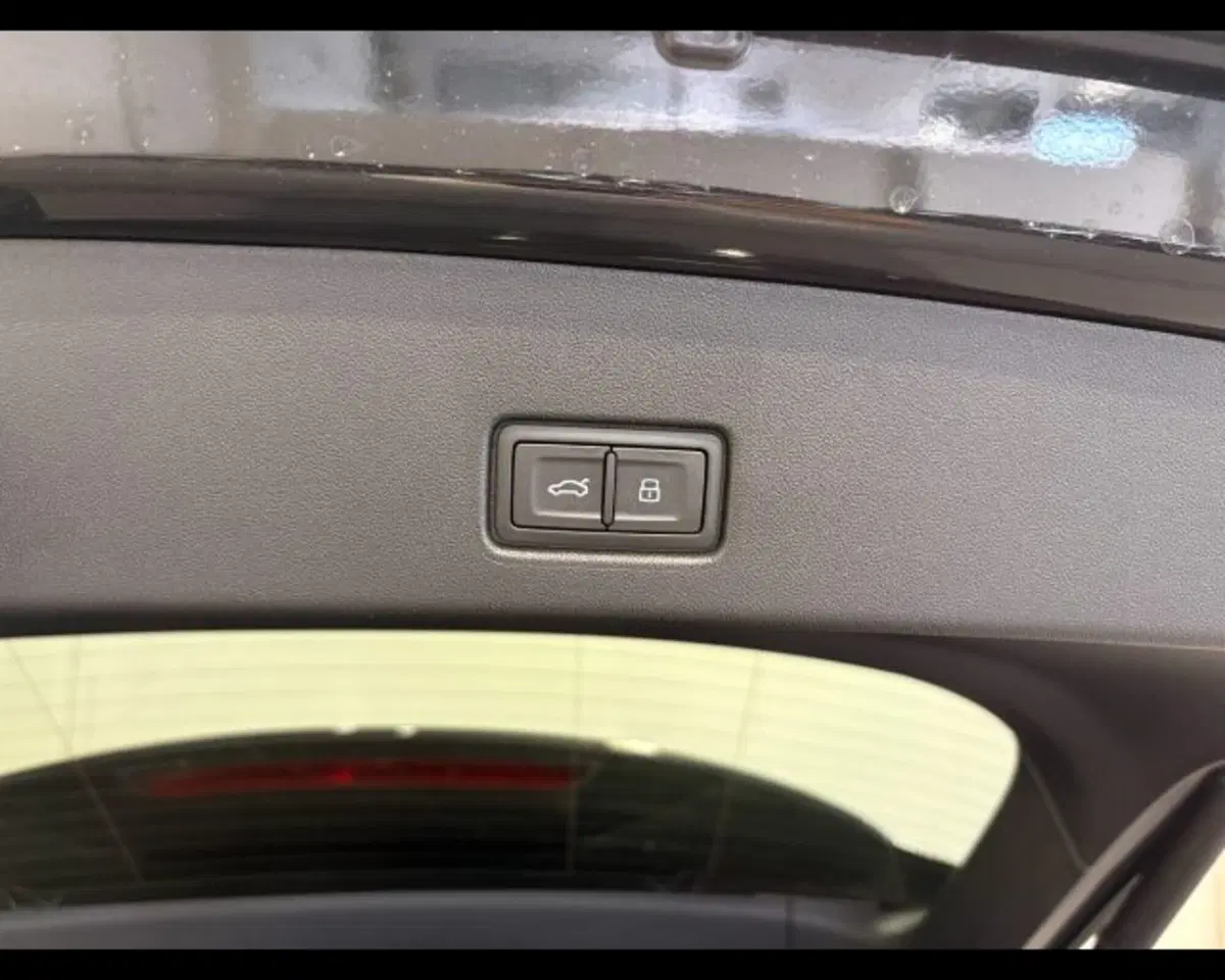 Audi Q4 usata a Treviso (11)