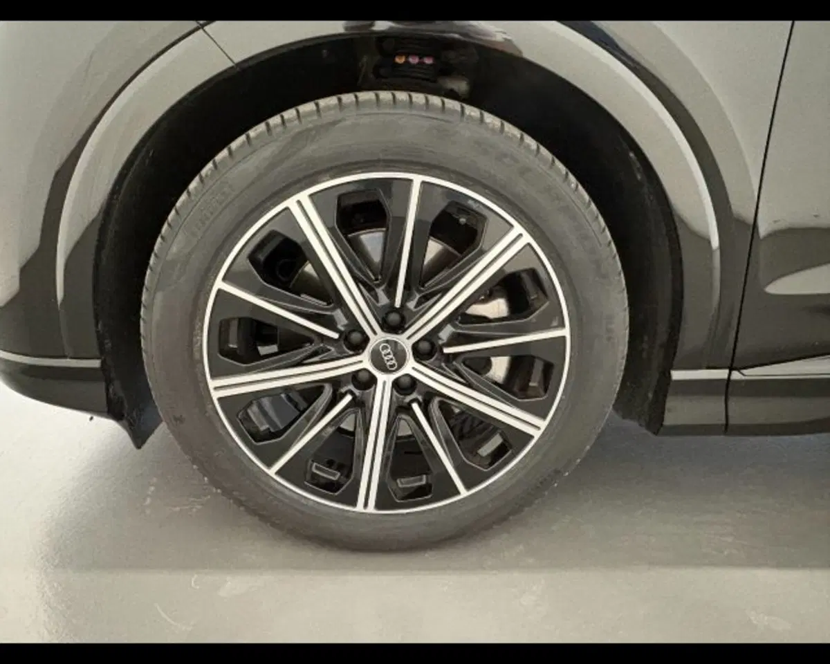 Audi Q4 usata a Treviso (13)