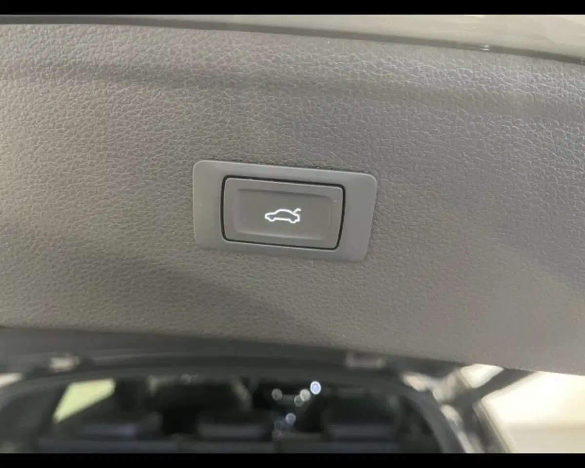 Audi Q5 Sportback usata a Treviso (9)