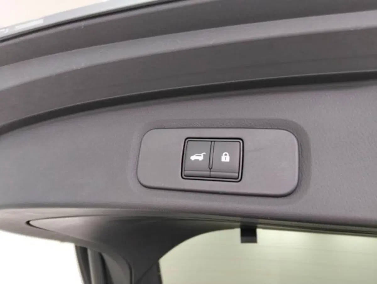 Nissan Qashqai usata a Como (19)