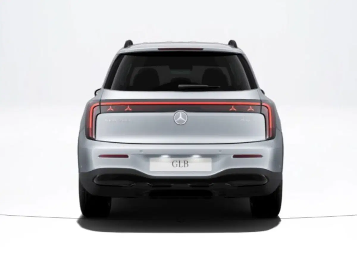 Mercedes-Benz GLB EQ nuova a Verona (4)