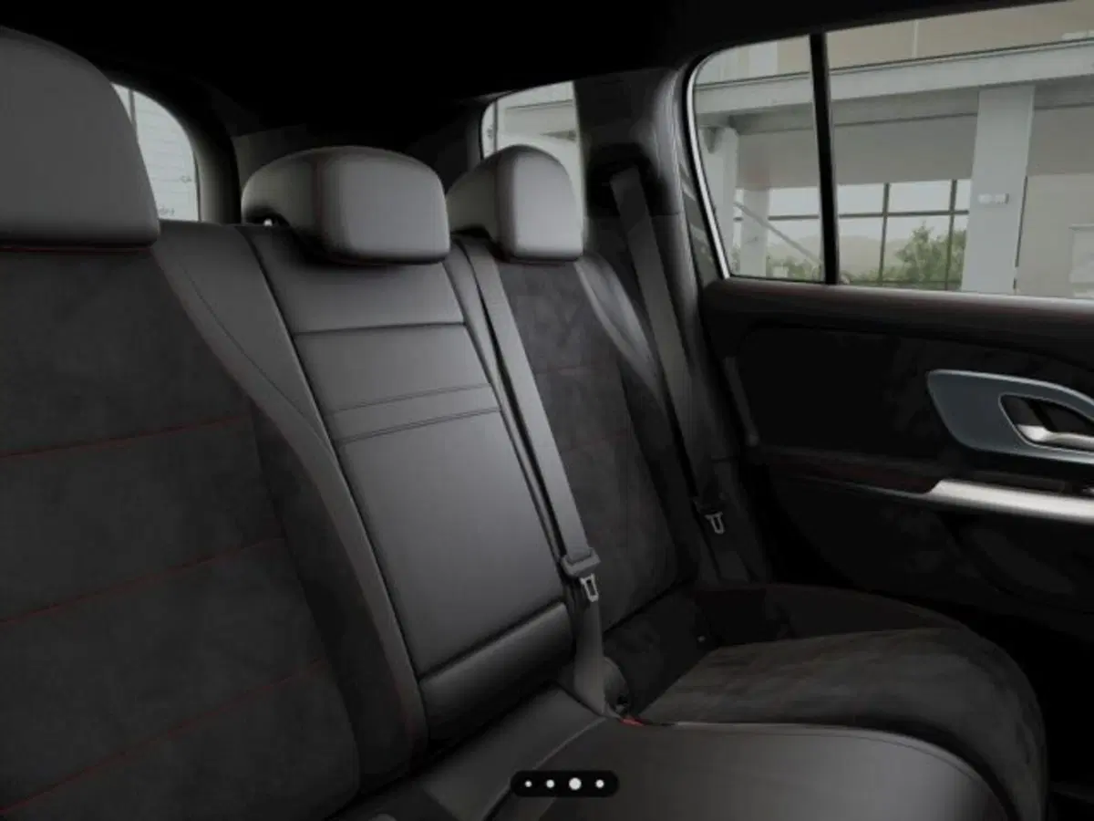 Mercedes-Benz GLB EQ nuova a Verona (7)