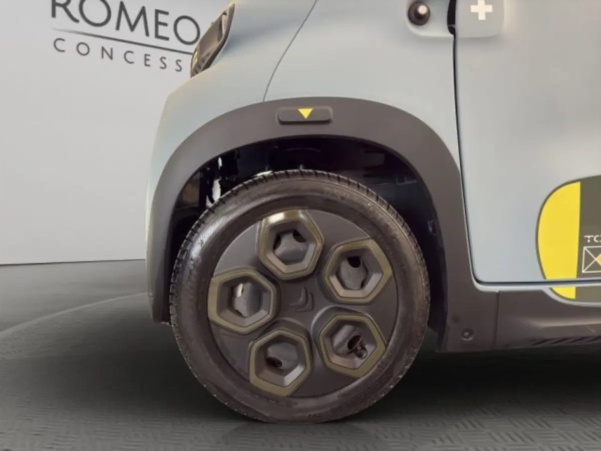 Citroen Ami nuova a Perugia (19)