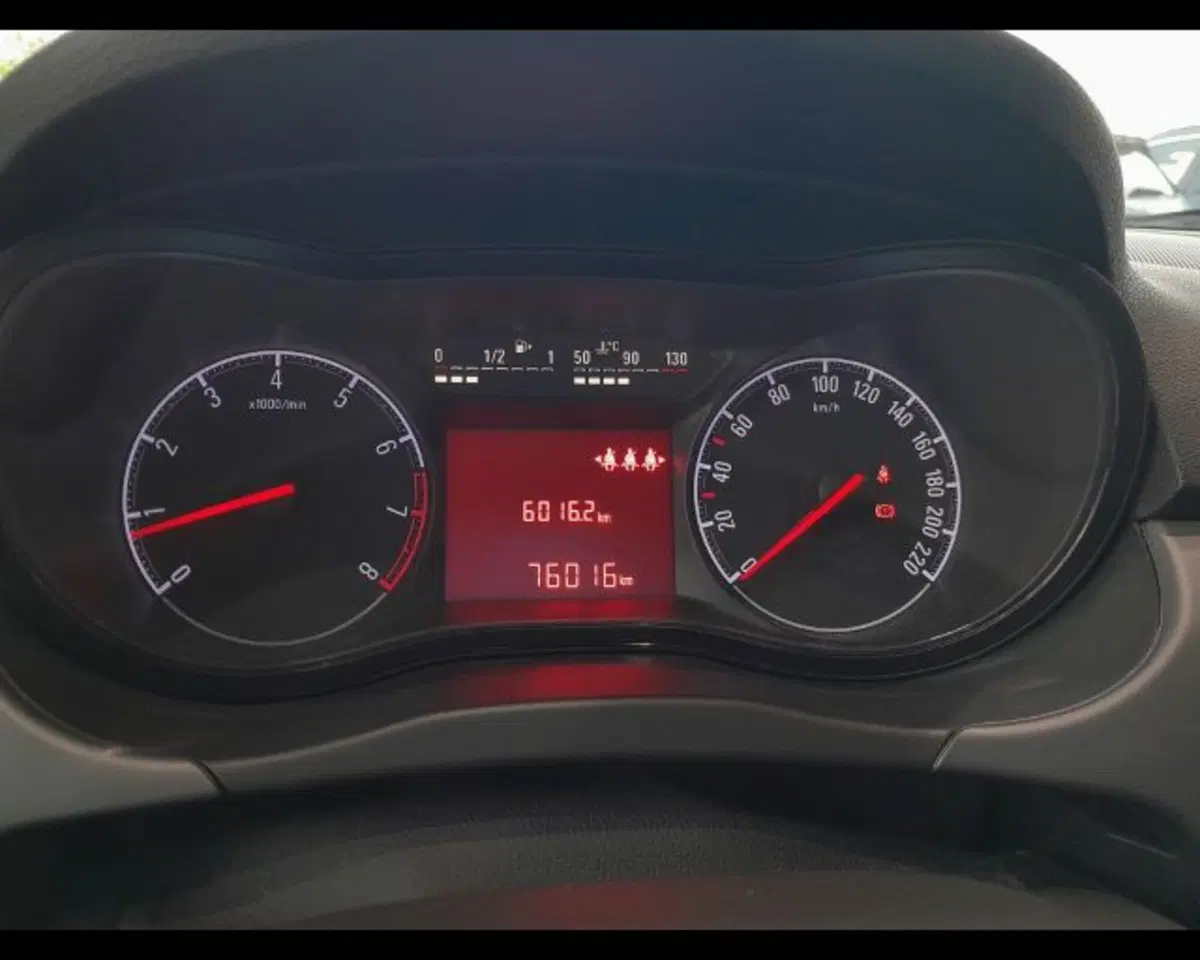 Opel Corsa usata a Bologna (10)