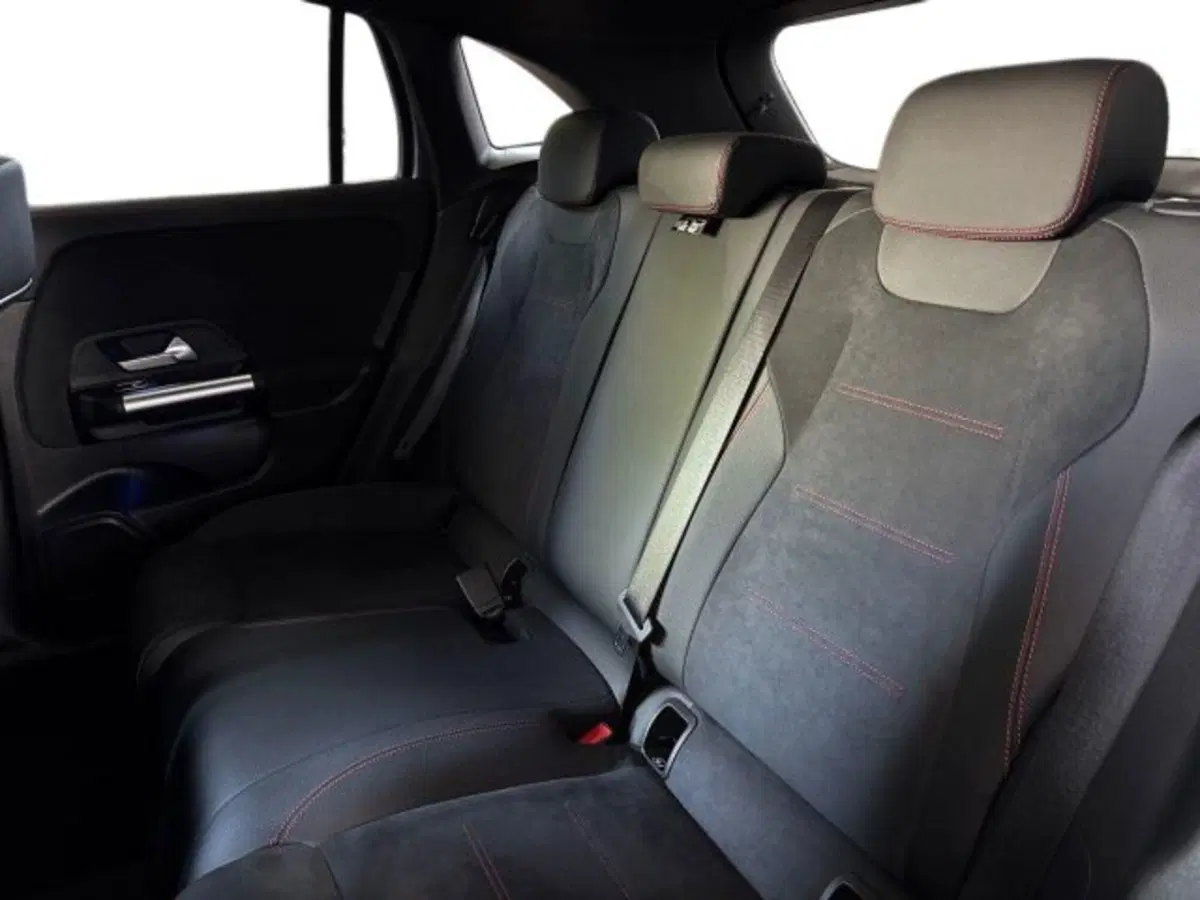 Mercedes-Benz GLA SUV usata a Bologna (13)