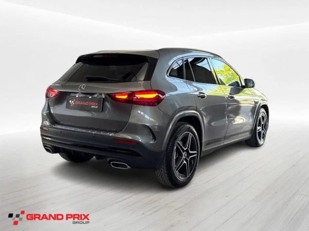 Mercedes-Benz GLA SUV usata a Bologna (2)