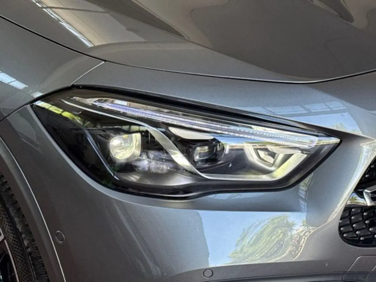 Mercedes-Benz GLA SUV usata a Bologna (7)