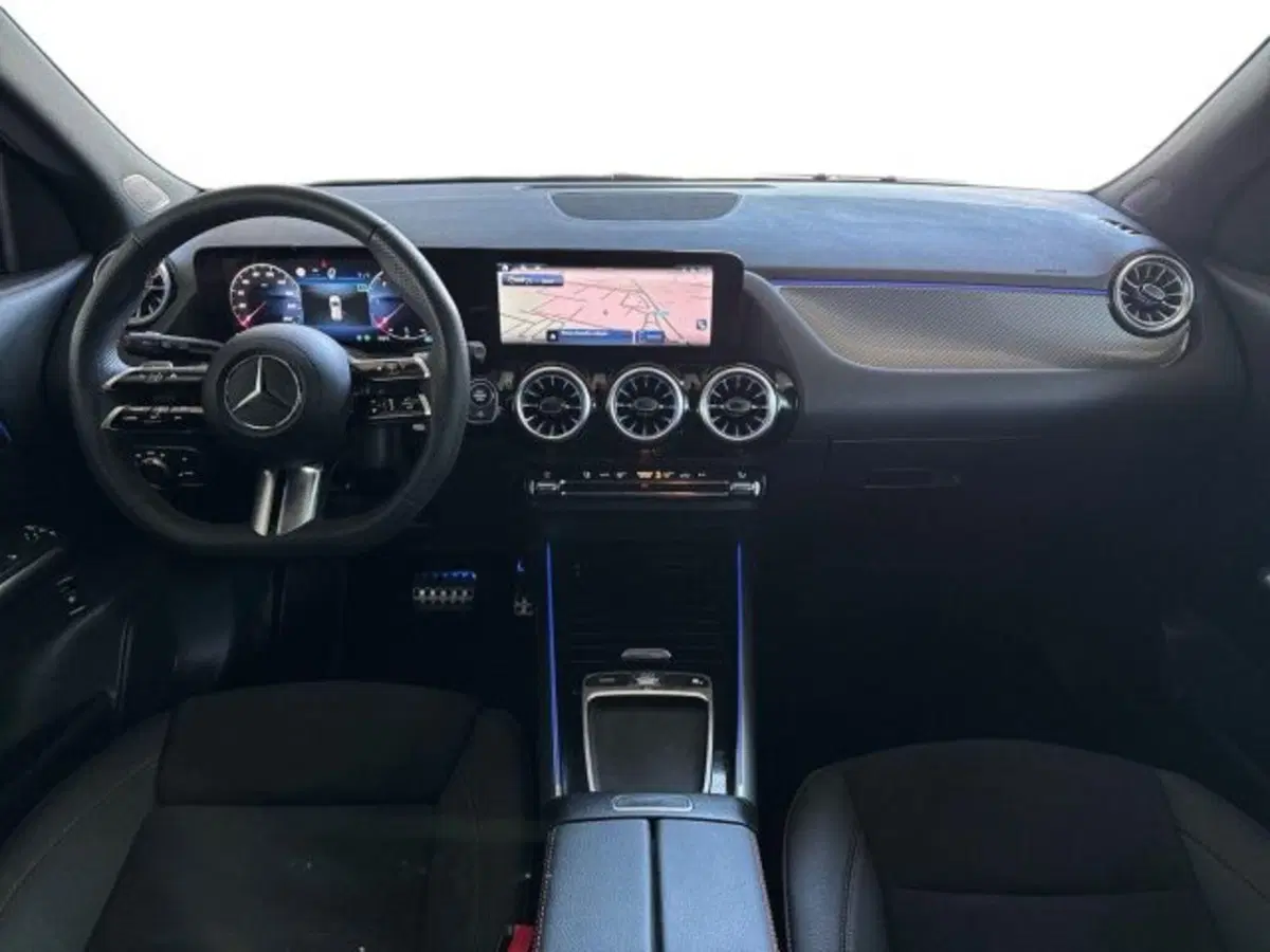 Mercedes-Benz GLA SUV usata a Bologna (9)
