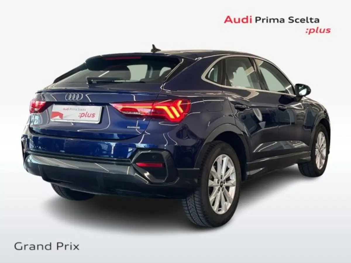 Audi Q3 Sportback usata a Bologna (2)