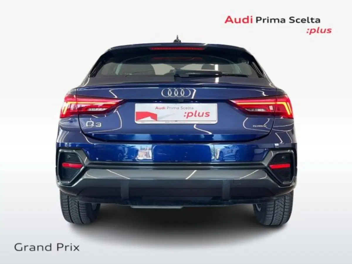 Audi Q3 Sportback usata a Bologna (5)
