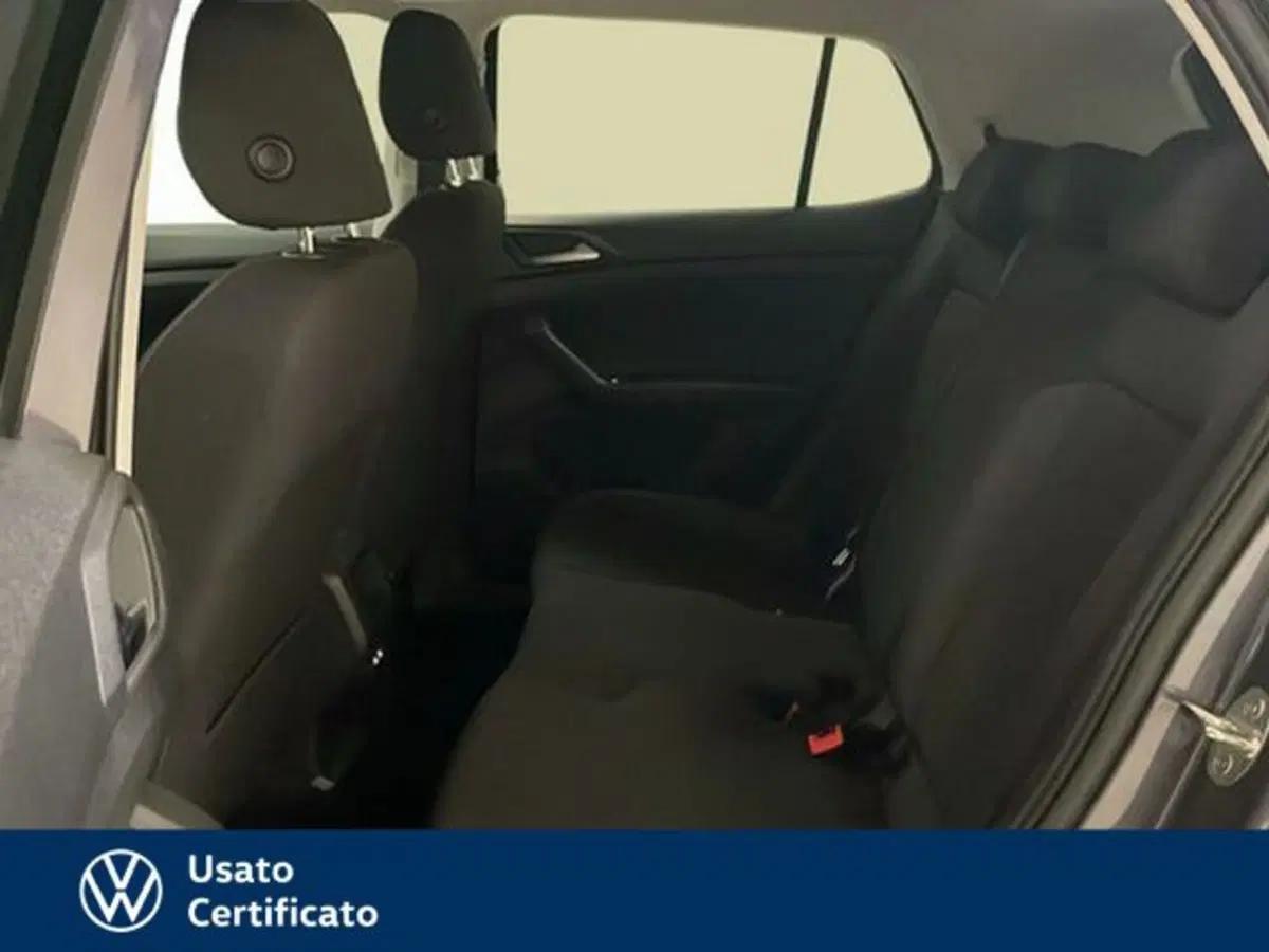 Volkswagen T-Cross usata a Vicenza (12)