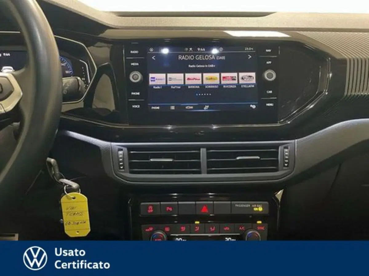 Volkswagen T-Cross usata a Vicenza (10)