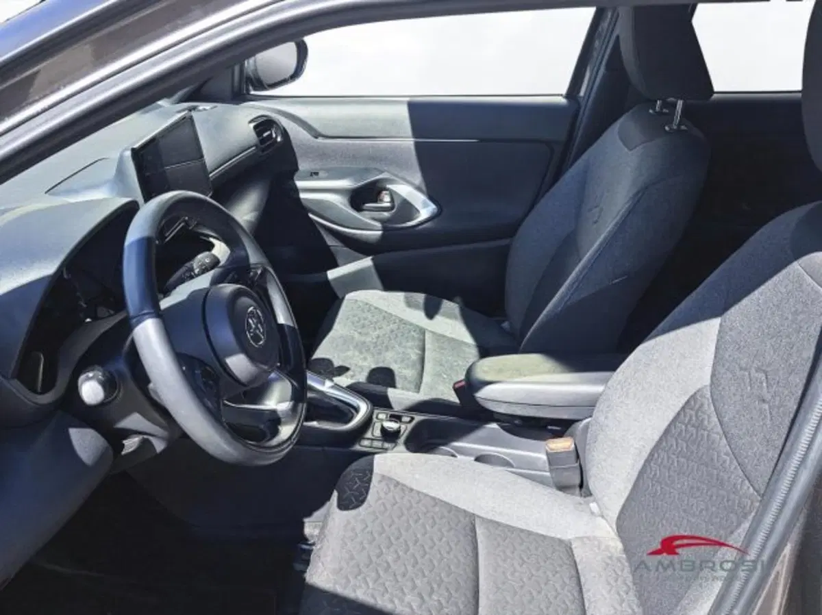 Toyota Yaris Cross usata a Perugia (9)