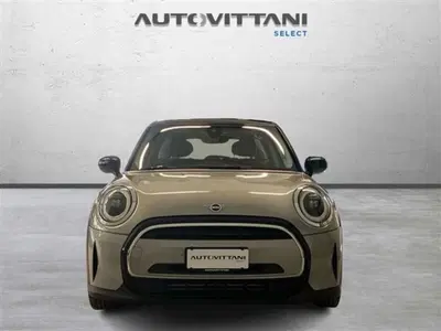 MINI Mini 1.5 Cooper Essential 5 porte del 2024 usata a Como
