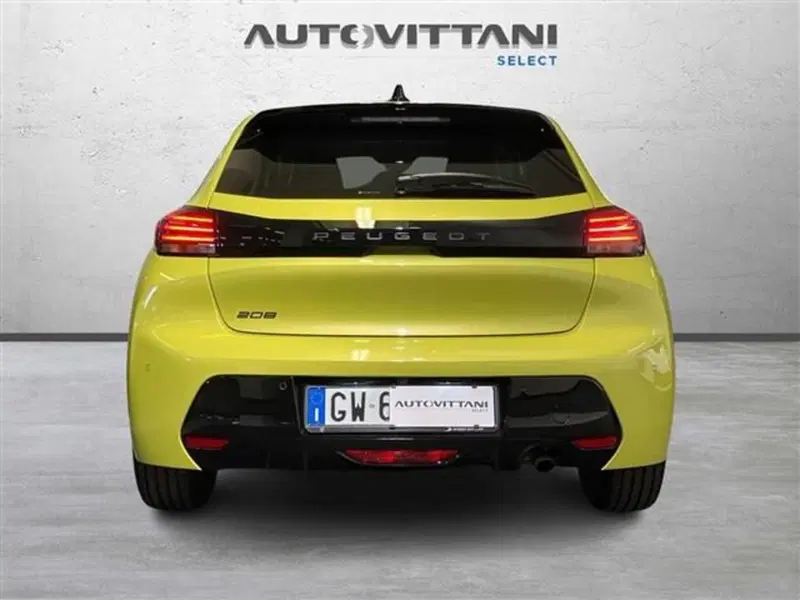 Peugeot 208 usata a Como (3)