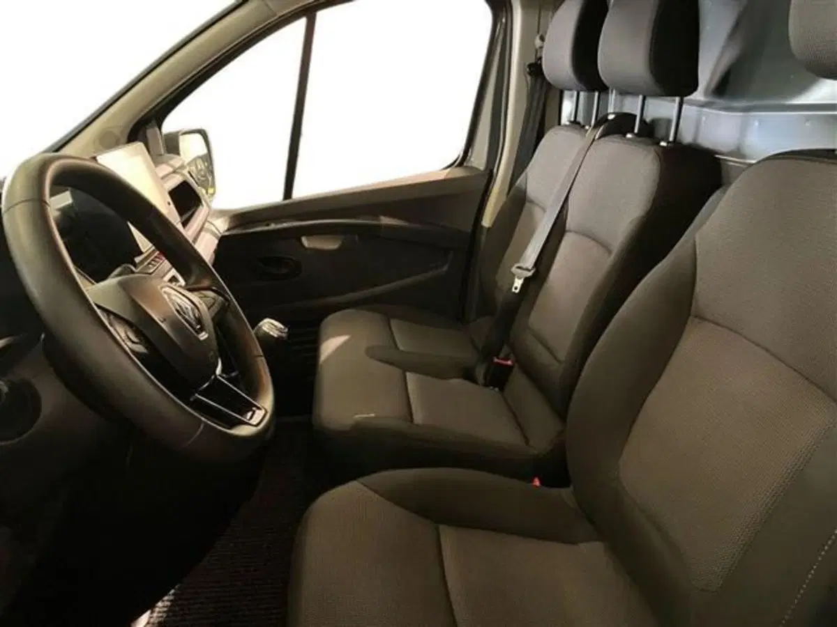 Renault Trafic Furgone usata a Como (10)