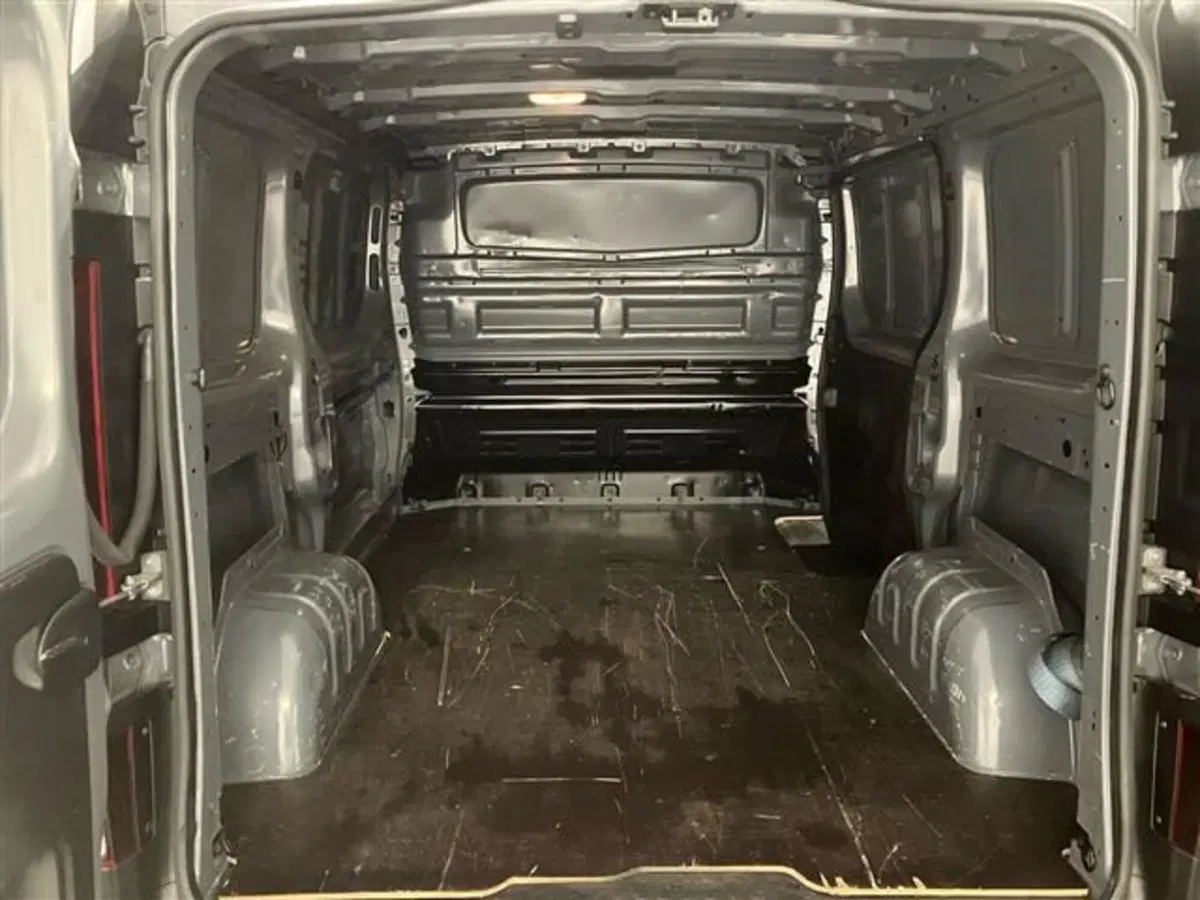 Renault Trafic Furgone usata a Como (13)