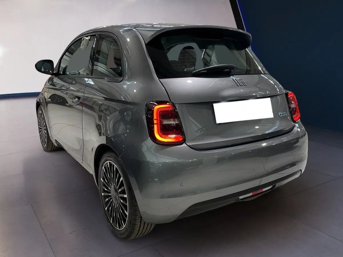 Fiat 500 Cabrio usata a Torino (4)