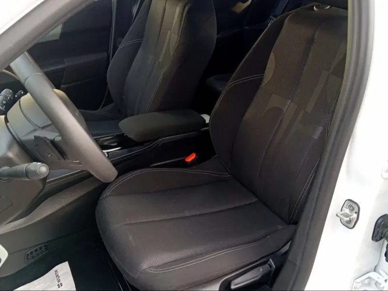 Lancia Ypsilon usata a Siena (8)
