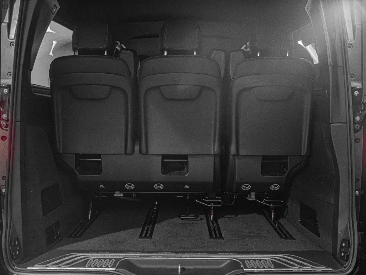 Mercedes-Benz Classe V nuova a Rimini (10)