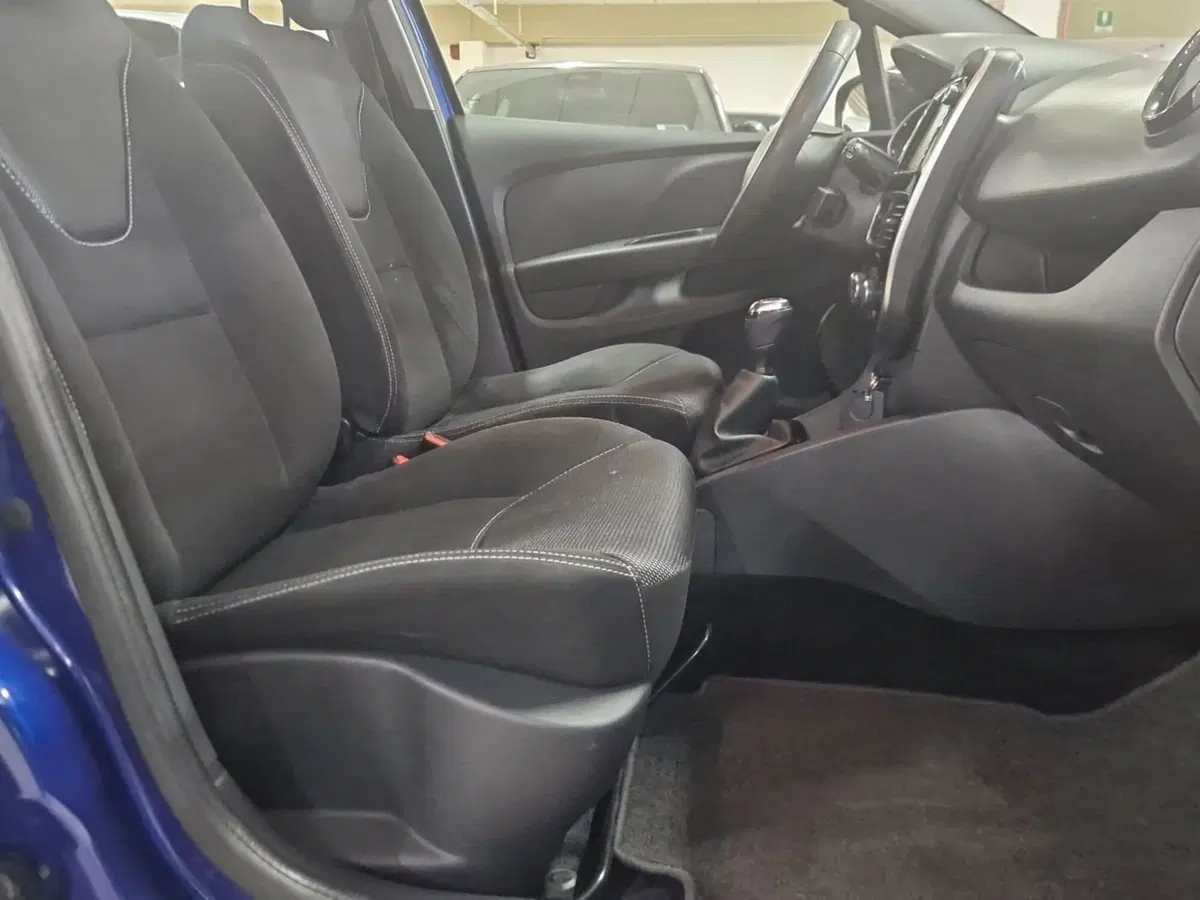 Renault Clio usata a Arezzo (10)