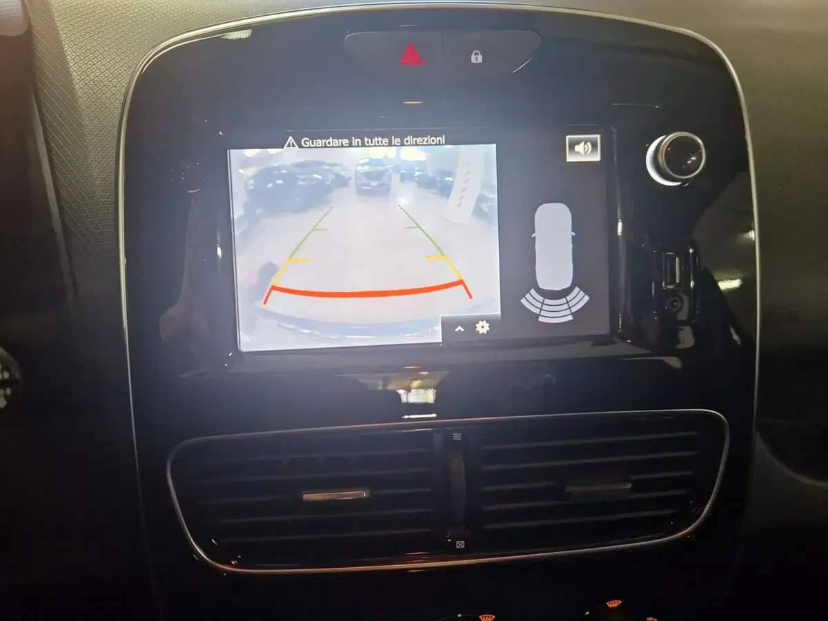 Renault Clio usata a Arezzo (17)