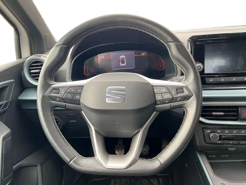 SEAT Arona usata a Siena (13)