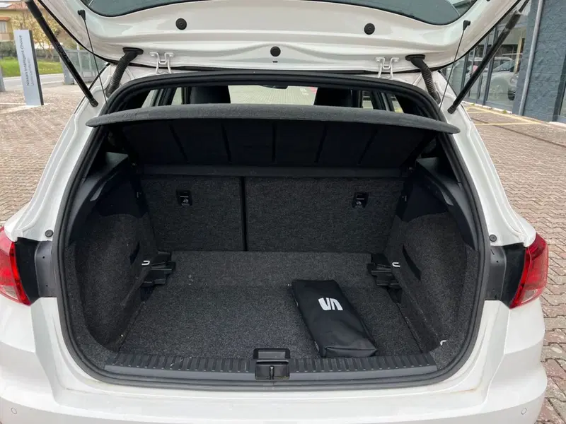 SEAT Arona usata a Siena (15)