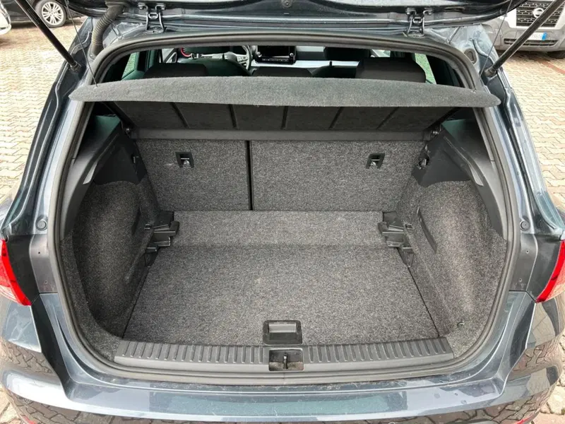 SEAT Arona usata a Siena (15)