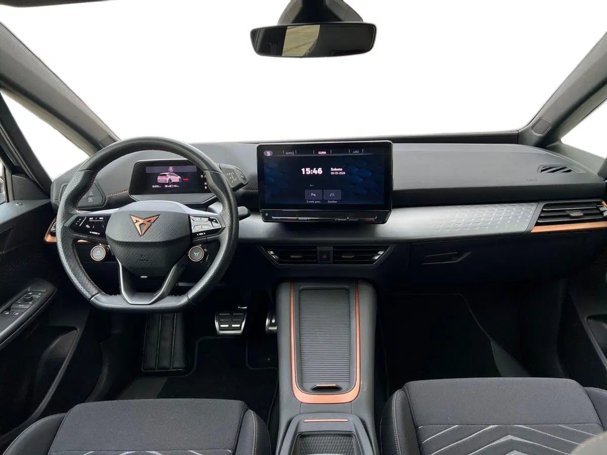 Cupra Born usata a Siena (12)