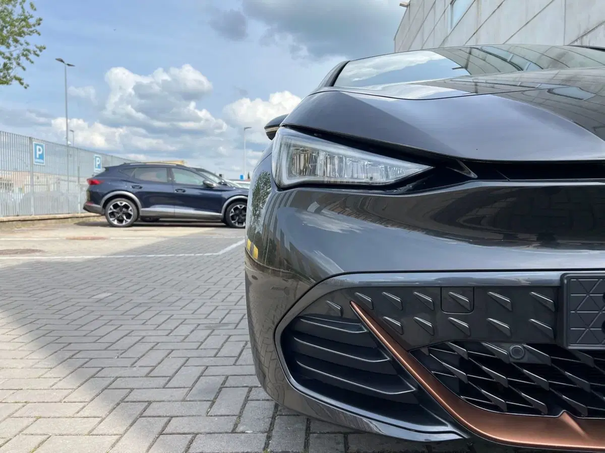 Cupra Born usata a Siena (18)