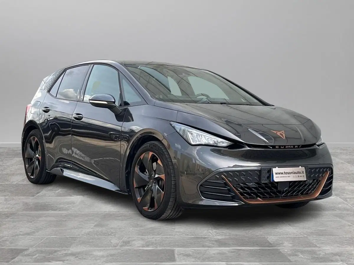 Cupra Born usata a Siena (2)