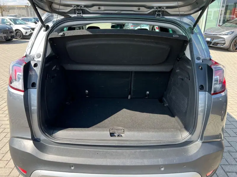 Opel Crossland X usata a Siena (15)