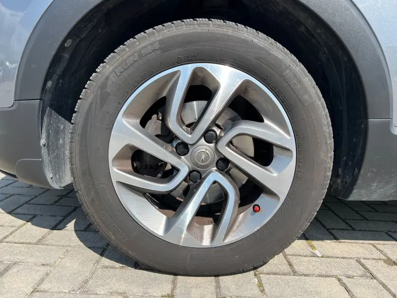 Opel Crossland X usata a Siena (19)