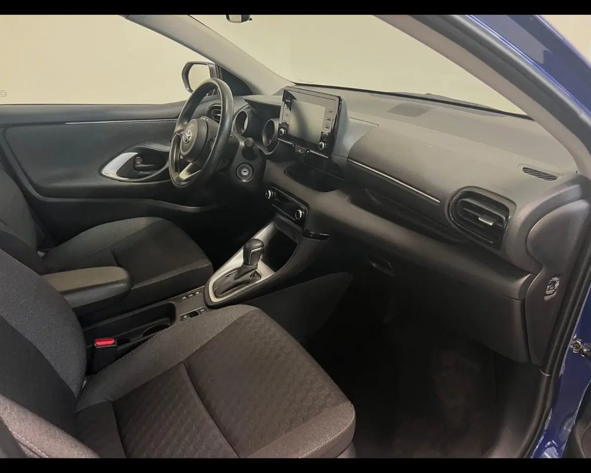 Toyota Yaris usata a Siena (9)